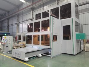 山南全封闭五轴模具加工中心